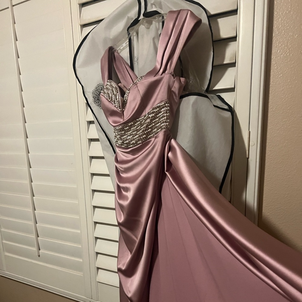 Elegant Pink Evening Gown with Silver Detailing